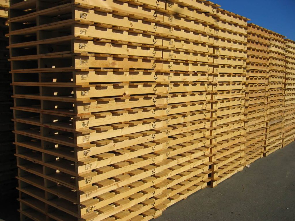 LPC specializes in custom pallets designed for your specific unit load size, handling environment, and shipping requirements. Any size, any quantity