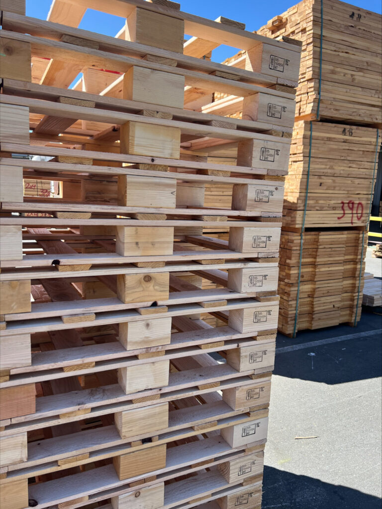 Custom Wooden Pallets/Skids Larson Packaging Company